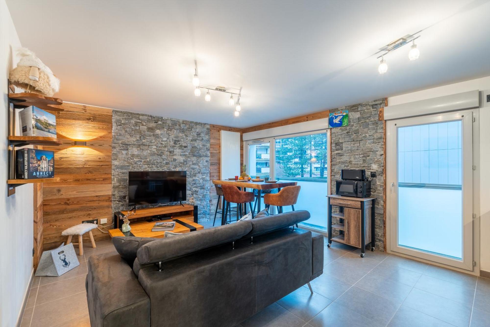 Charmant Appartement A 5 Minutes A Pied De La Vielle Ville Annecy Avec Parking Prive Екстер'єр фото